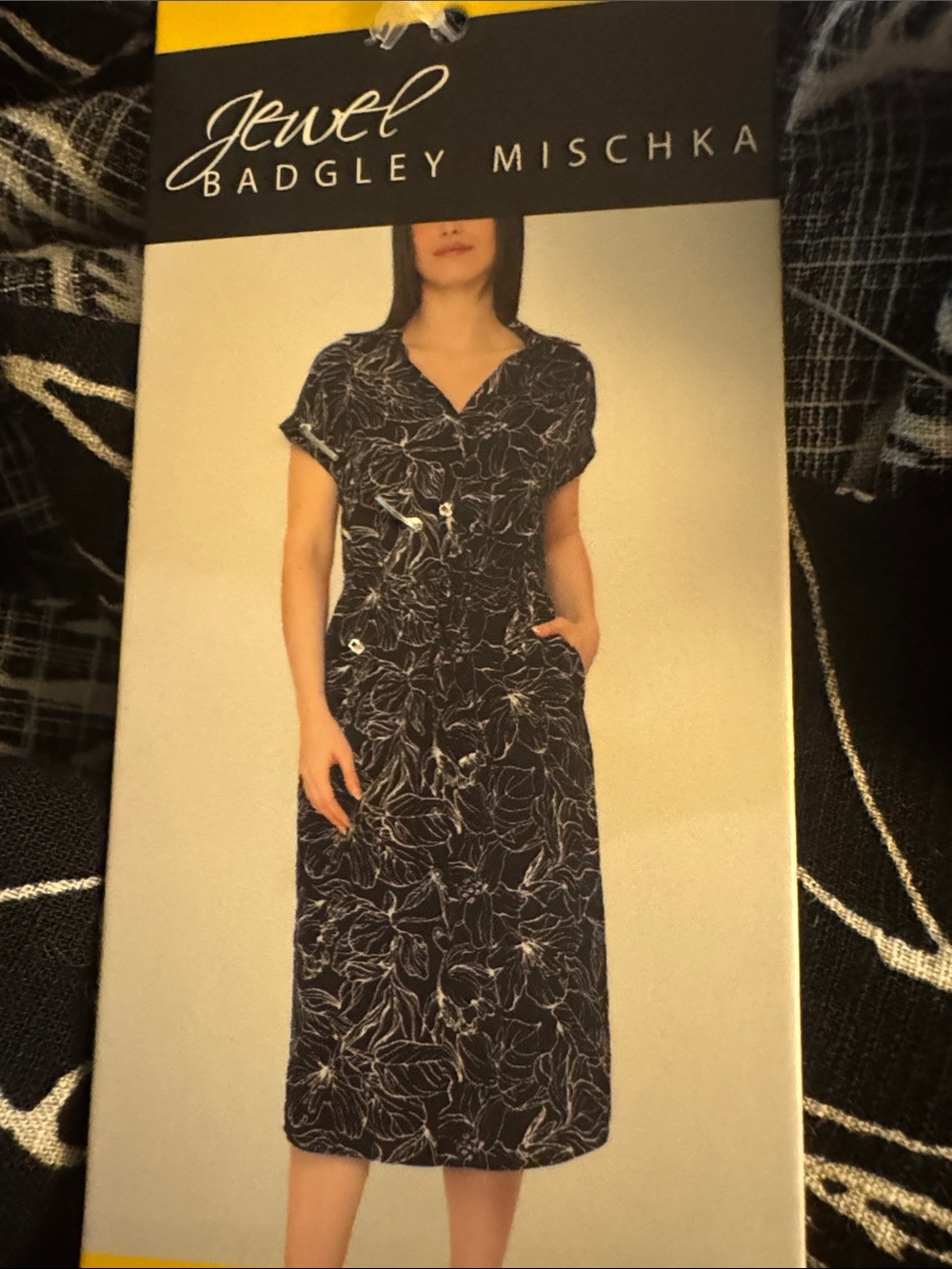 Jewel Badgley Mischka Navy and White Floral Midi Dress